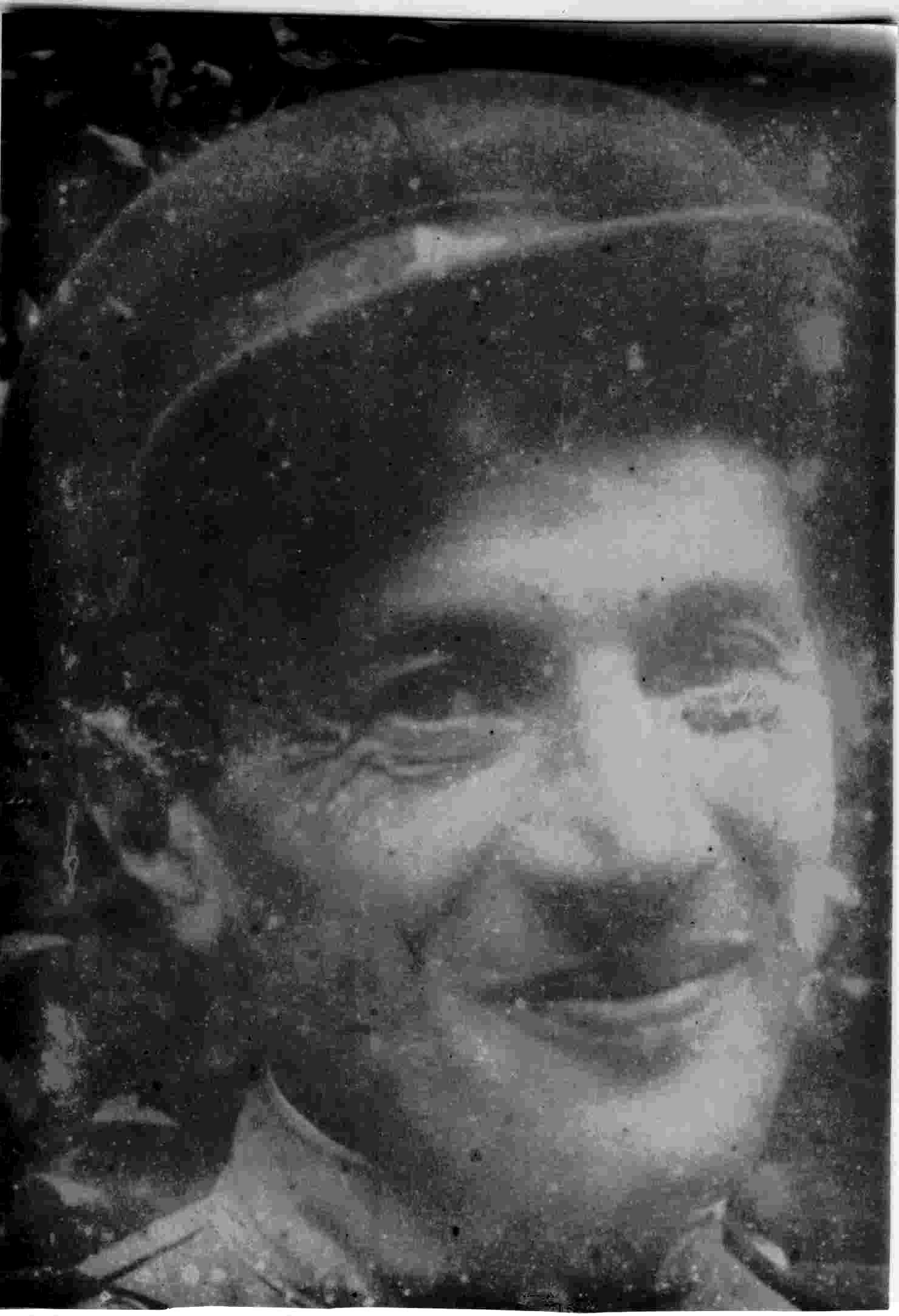 Михаил Байтальский, отец Нины Байтальской, писатель, узник Сиона. Фото было сделано во&nbsp;время Второй мировой войны на&nbsp;фронте.